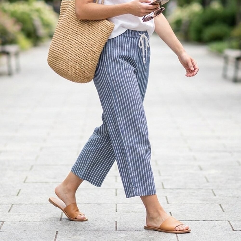 beachlunchlounge Navy & White Vertical Stripe Drawstring Capris
